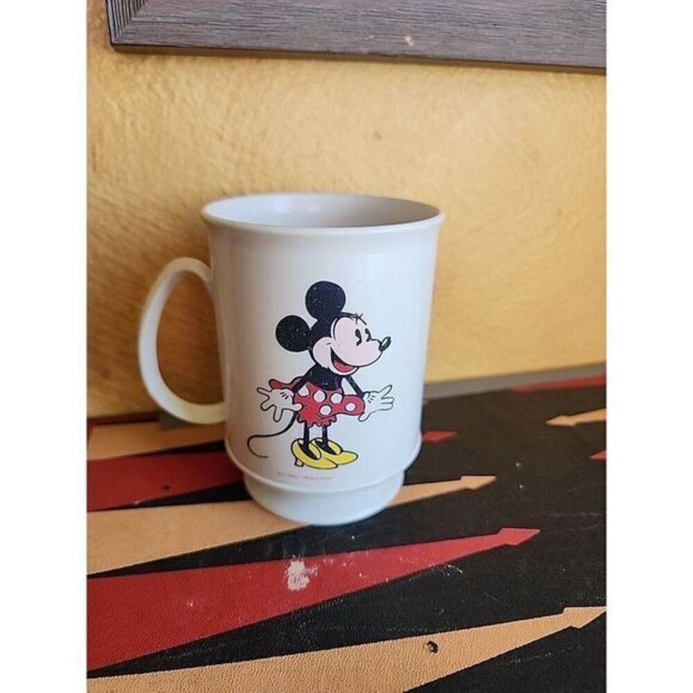 Vintage Walt Disney Mickey Minnie Mouse Plastic Coffee Cup Classic Retro‎
